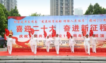 有四个女儿但是都结婚了但是爸妈没有劳动能力可以办低收入吗？