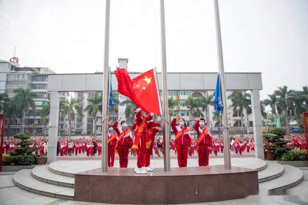 情侣之间的感情是怎么变淡的？游戏画面